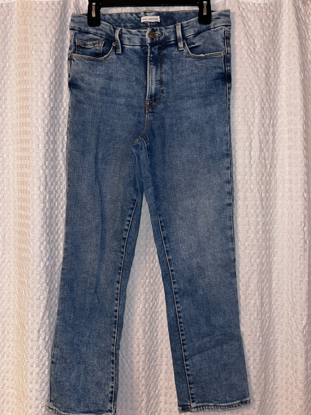 Good American Straight Leg Jeans with Distressed Back Pockets Light Blue Size 8